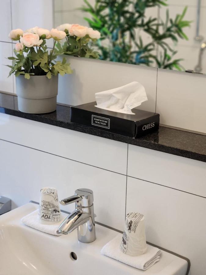 Liro Apartments Moenchengladbach Bagian luar foto